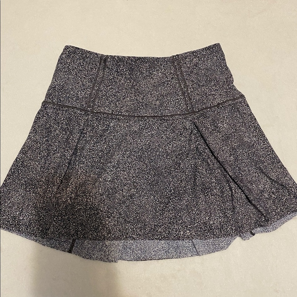 LuluLemon 🍋 Lost in Pace Skirt - Tall - Sea Spray - Picture 6 of 8